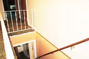 1081 Seward Ave, Akron, OH 44320 - Photo 21