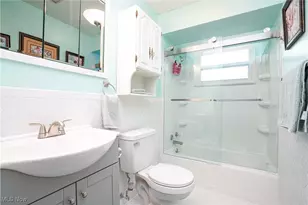 906 Westview Dr, Belpre, OH 45714 - Photo 15