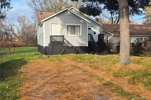 371 Beth St, Akron, OH 44301 - Photo 1