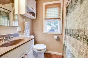 30232 Forestgrove Rd, Willowick, OH 44095 - Photo 13