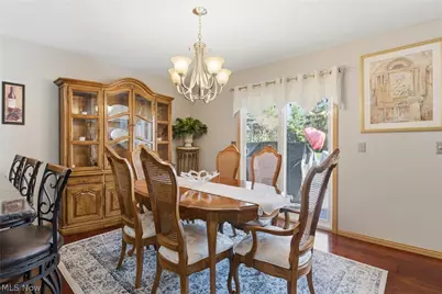 17209 Sun Meadow Trail, Strongsville, OH 44149 - Photo 11