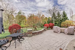 471 Troubadour Dr, Sagamore Hills, OH 44067 - Photo 41