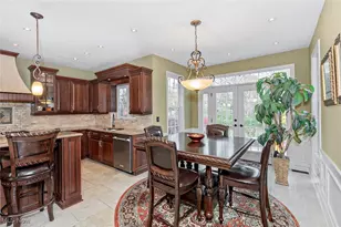 471 Troubadour Dr, Sagamore Hills, OH 44067 - Photo 15