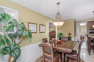 471 Troubadour Dr, Sagamore Hills, OH 44067 - Photo 17