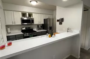 3510 E Prescott Cir, Cuyahoga Falls, OH 44223 - Photo 9