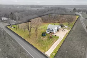 3840 Waynesburg Dr SE, Canton, OH 44707 - Photo 5