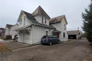 212 7th St NW, New Philadelphia, OH 44663 - Photo 3