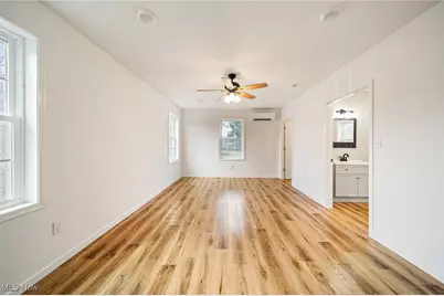 506 Middle Road, Conneaut, OH 44030 - Photo 5