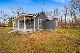 506 Middle Rd, Conneaut, OH 44030 - Photo 3