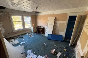 1756 E 90th St, Loveland, OH 44106 - Photo 13