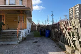 1756 E 90th St, Loveland, OH 44106 - Photo 7