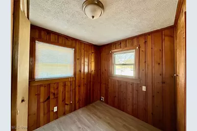 930 Cornell Avenue, Youngstown, OH 44502 - Photo 17