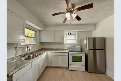 930 Cornell Avenue, Youngstown, OH 44502 - Photo 9