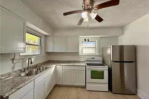 930 Cornell Ave, Youngstown, OH 44502 - Photo 9