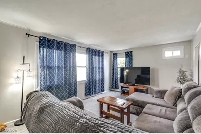 415 Ambler Drive, Elyria, OH 44035 - Photo 7