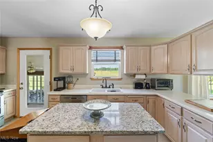 2171 Alliance Rd, Deerfield, OH 44411 - Photo 13