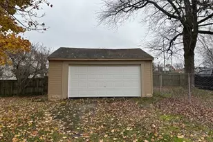 1661 Wakefield Ave, Youngstown, OH 44514 - Photo 13