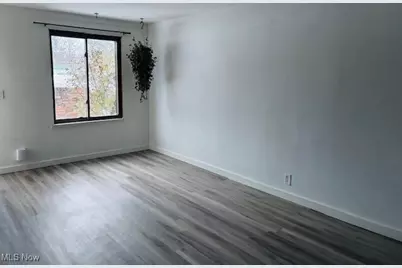 1651 Mentor Avenue #1207, Painesville Twp, OH 44077 - Photo 9