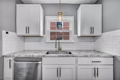 16809 Scottsdale Boulevard, Huber Heights, OH 44120 - Photo 7