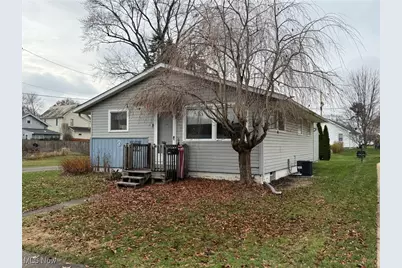 424 3rd Street NE, New Philadelphia, OH 44663 - Photo 3