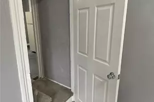 374 E Voris St, Akron, OH 44311 - Photo 17