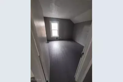 374 E Voris Street, Akron, OH 44311 - Photo 21