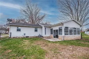 3450 Crown Point St NW, Massillon, OH 44646 - Photo 9