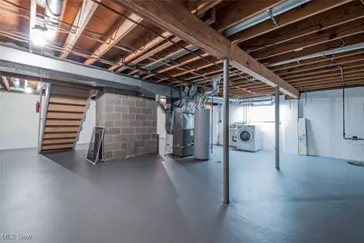 3450 Crownpoint Street NW, Massillon, OH 44646 - Photo 33