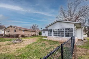 3450 Crown Point St NW, Massillon, OH 44646 - Photo 11