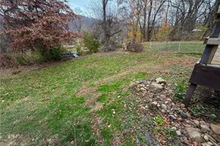 1705 Cleveland Ave, East Liverpool, OH 43920 - Photo 7