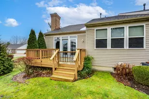 9861 Country Club Cir, Twinsburg, OH 44087 - Photo 33