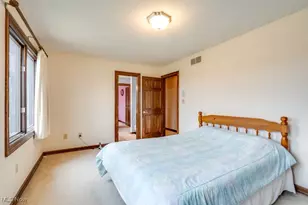 4700 Barnsleigh Dr, Akron, OH 44333 - Photo 41