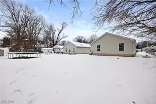 127 Parmely Ave, Elyria, OH 44035 - Photo 31