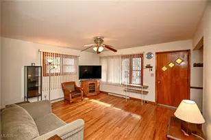 1199 Iona Ave, Akron, OH 44314 - Photo 3