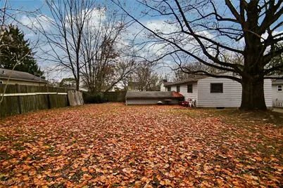 1199 Iona Avenue, Akron, OH 44314 - Photo 33