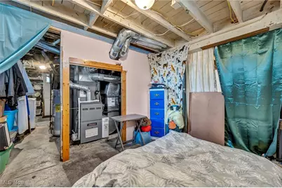 1646 Highview Avenue, Akron, OH 44301 - Photo 31