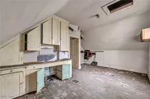 7116 Fullerton Ave, Loveland, OH 44105 - Photo 27