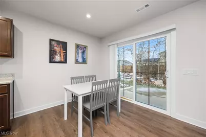 133 W Spring Drive, Elyria, OH 44035 - Photo 11