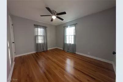 131 Emmons, Akron, OH 44312 - Photo 3