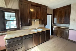 15735 Clifton Blvd, Oakwood, OH 44107 - Photo 21