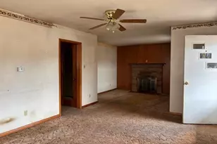 637 5th St, New Martinsville, WV 26155 - Photo 5