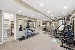 4212 Devonshire Ct, Akron, OH 44321 - Photo 45