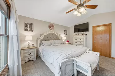 4212 Devonshire Court, Akron, OH 44321 - Photo 37