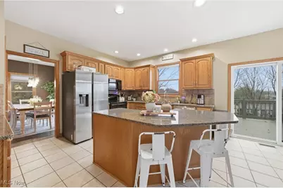4212 Devonshire Court, Akron, OH 44321 - Photo 19