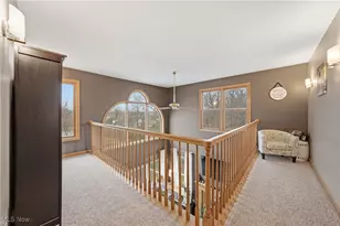 4212 Devonshire Ct, Akron, OH 44321 - Photo 31