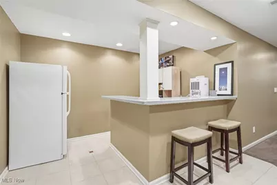 4212 Devonshire Court, Akron, OH 44321 - Photo 43