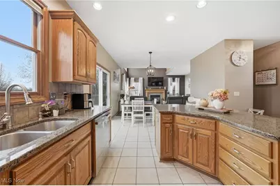 4212 Devonshire Court, Akron, OH 44321 - Photo 21