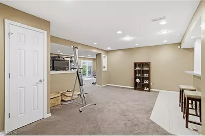 4212 Devonshire Court, Akron, OH 44321 - Photo 41