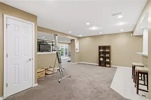 4212 Devonshire Ct, Akron, OH 44321 - Photo 41