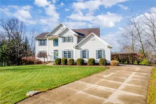 4212 Devonshire Ct, Akron, OH 44321 - Photo 3